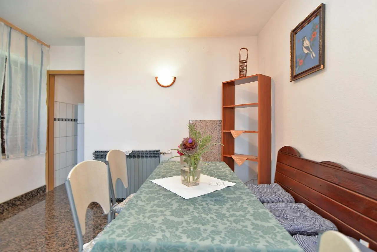 Apartments Ivanka 378 Rovinj