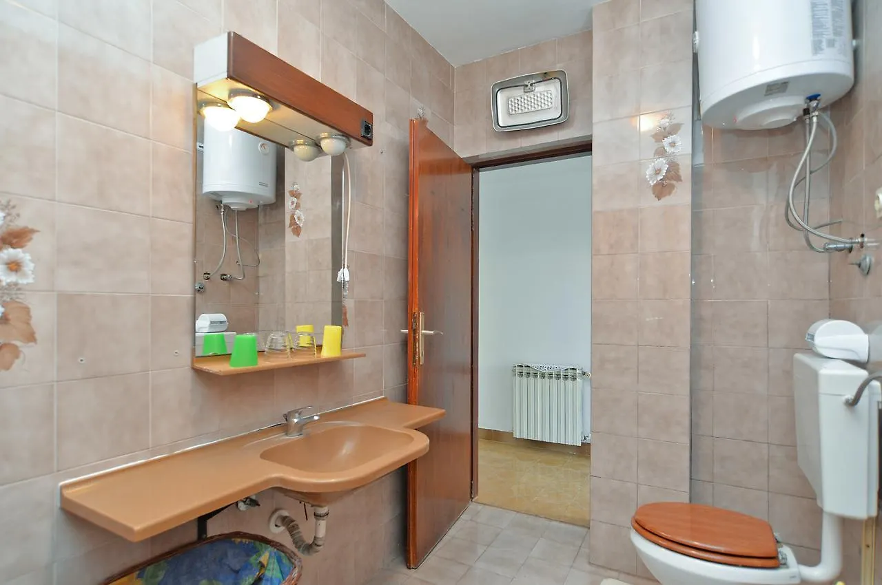 Apartments Ivanka 378 Rovigno